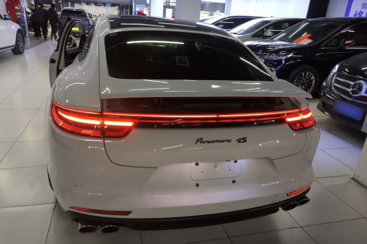 Used Porsche Panamera 2021 Panamera 2.9T Exterior 4