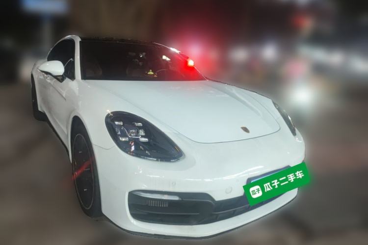 Used Porsche Panamera 2021 Panamera 2.9T Front Right 45 Deg