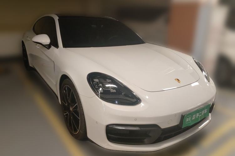 Used Porsche Panamera 2021 Panamera 2.9T Front Right 45 Deg