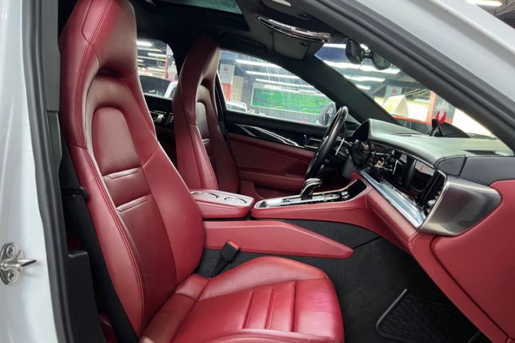 Used Porsche Panamera 2021 Panamera 2.9T Interior 1