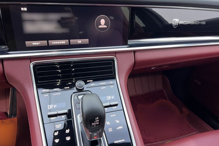 Used Porsche Panamera 2021 Panamera 4 E-Hybrid 2.9T Interior 3