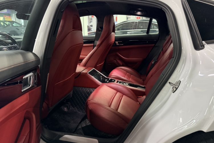 Used Porsche Panamera 2021 Panamera 2.9T Interior 3