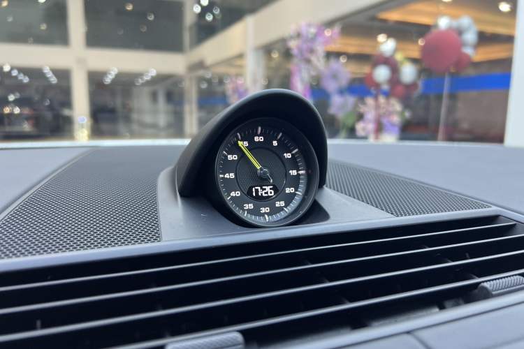 Used Porsche Panamera 2021 Panamera 4 E-Hybrid 2.9T Interior 4