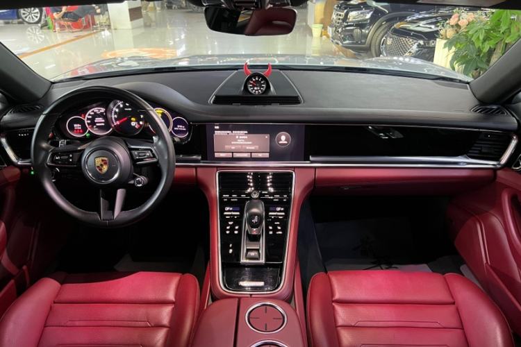 Used Porsche Panamera 2021 Panamera 2.9T Interior 5