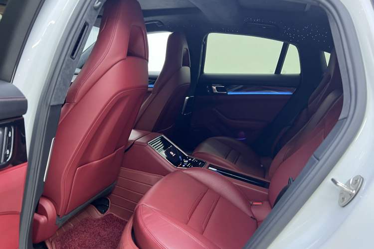 Used Porsche Panamera 2021 Panamera 4 E-Hybrid 2.9T Interior 7