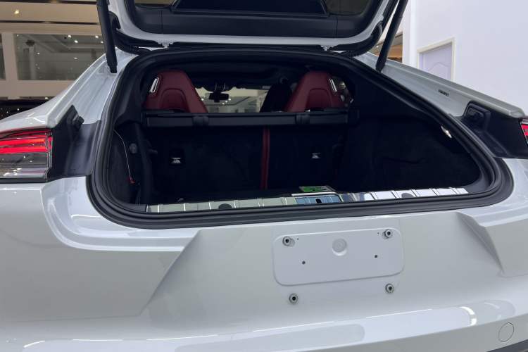 Used Porsche Panamera 2021 Panamera 4 E-Hybrid 2.9T Interior 8