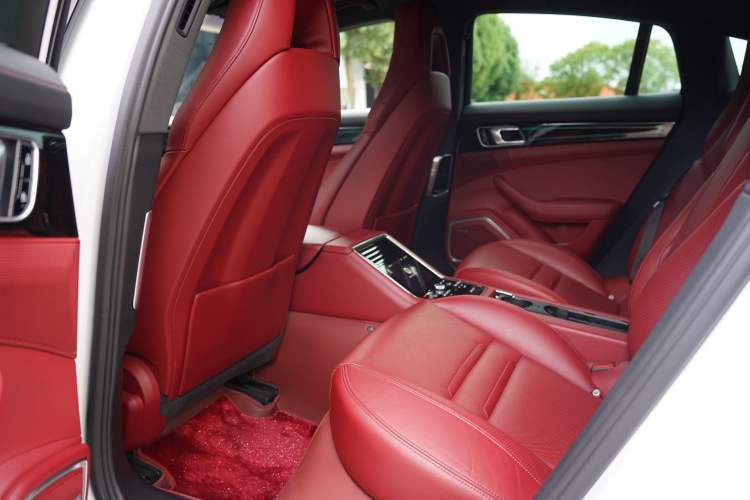 Used Porsche Panamera 2021 Panamera 4S 2.9T Interior 9