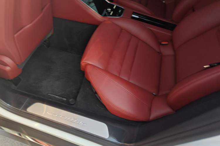 Used Porsche Panamera 2021 Panamera 4 Executive Long Wheelbase 2.9T Left Rear Seat