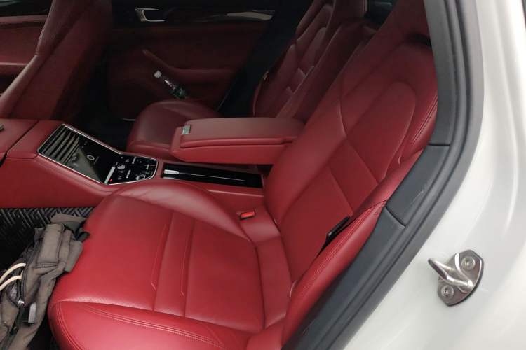 Used Porsche Panamera 2021 Panamera 2.9T Left Rear Seat