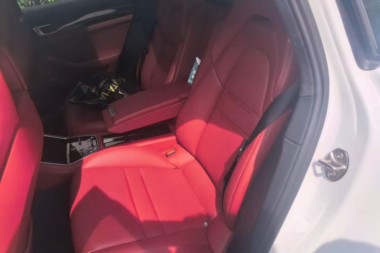 Used Porsche Panamera 2021 Panamera 2.9T Left Rear Seat