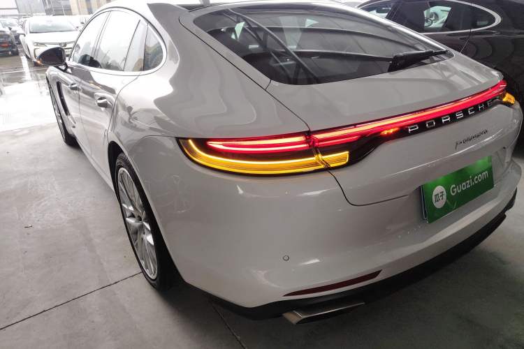 Used Porsche Panamera 2021 Panamera 2.9T Rear Left 45 Deg