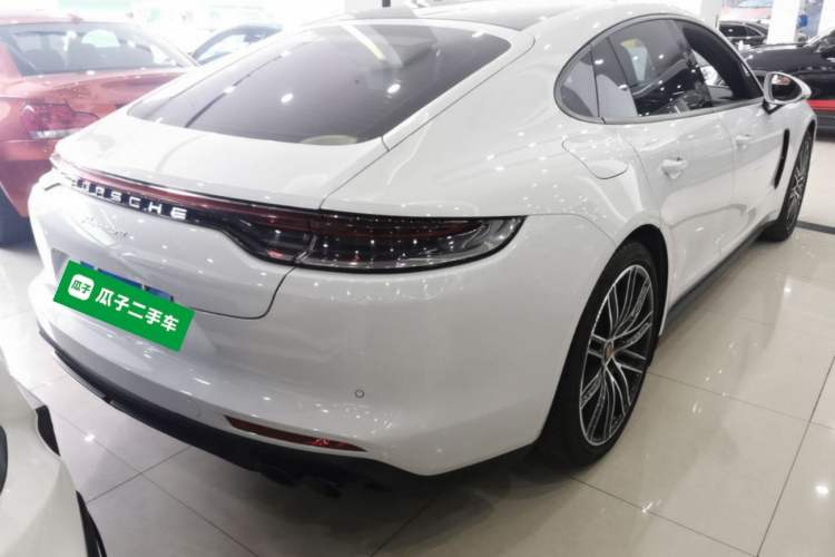 Used Porsche Panamera 2021 Panamera 2.9T Rear Right 45 Deg