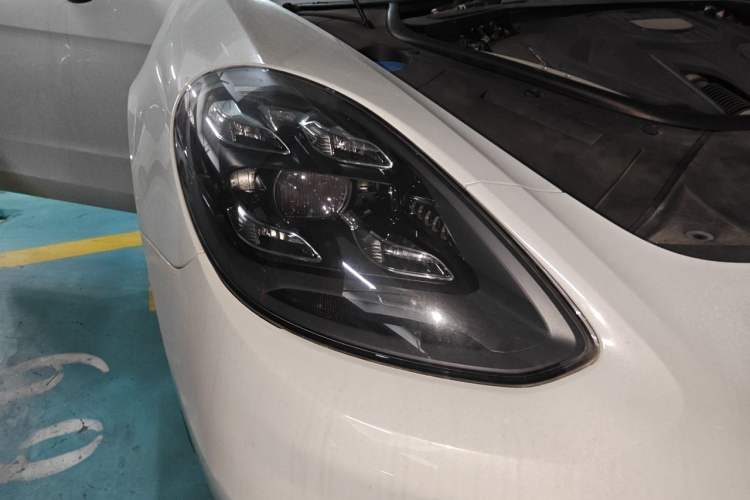 Used Porsche Panamera 2021 Panamera 2.9T Right Front Headlight