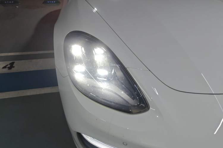 Used Porsche Panamera 2021 Panamera 2.9T Right Front Headlight
