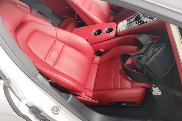 Used Porsche Panamera 2021 Panamera 2.9T Right Front Seat