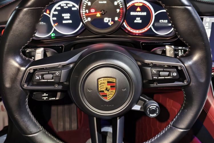 Used Porsche Panamera 2021 Panamera Executive Long Wheelbase 2.9T Steering Wheel