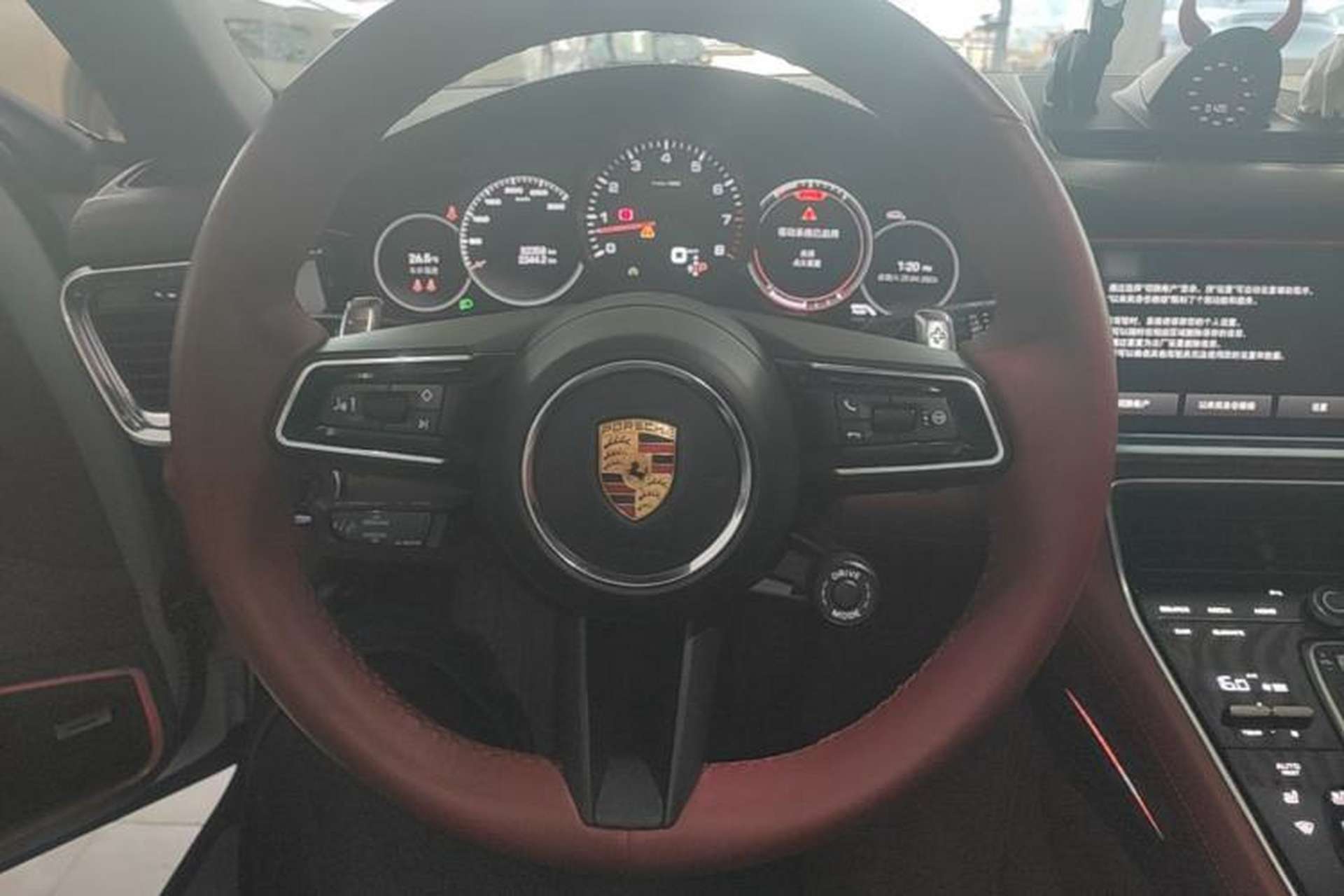 Used Porsche Panamera 2021 Panamera 4 Executive Long Wheelbase 2.9T Steering Wheel
