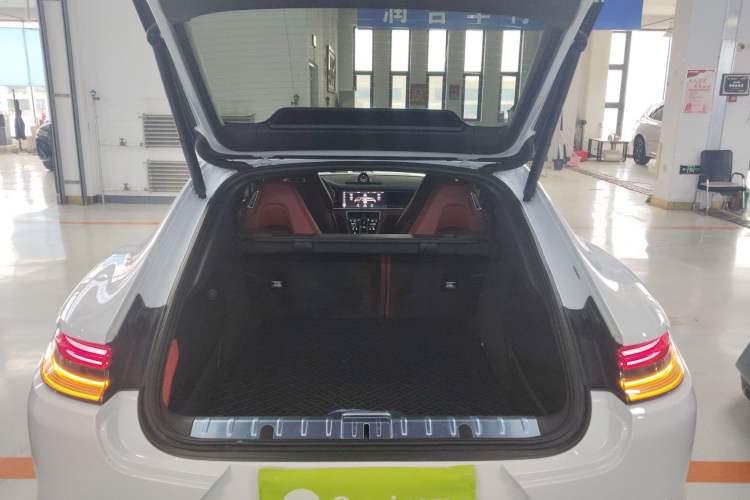 Used Porsche Panamera 2021 Panamera 2.9T Trunk
