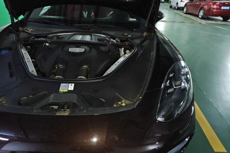 Used Porsche Panamera 2021 Panamera 2.9T Engine Bay Left