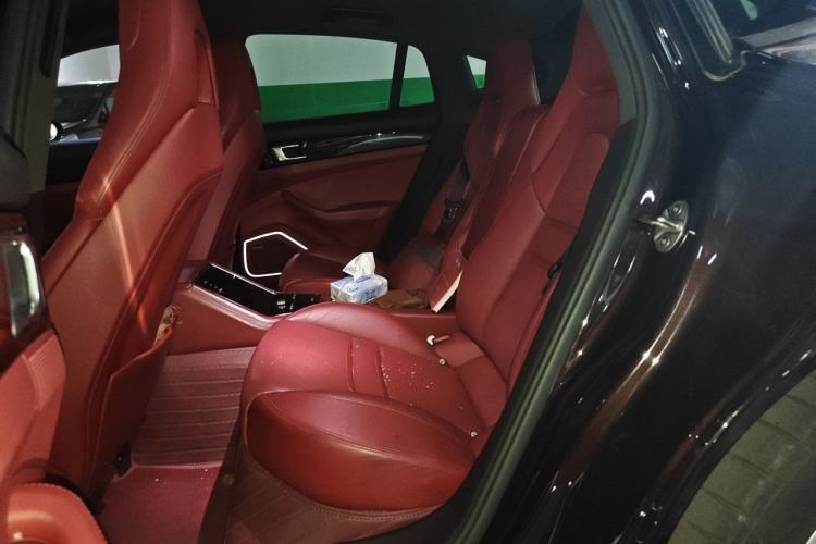Used Porsche Panamera 2021 Panamera 2.9T Left Rear Seat