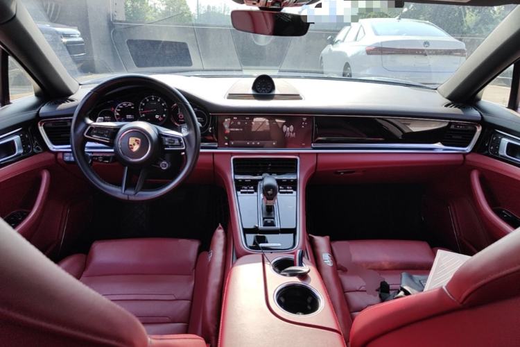 Used Porsche Panamera 2022 Panamera 4 Executive Long Wheelbase 2.9T Center Console