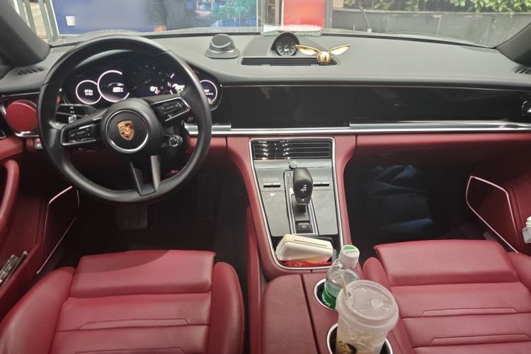Used Porsche Panamera 2022 Panamera Executive Long Wheelbase 2.9T Center Console