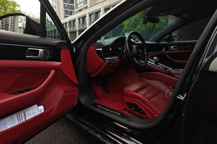 Used Porsche Panamera 2022 Panamera Executive Long Wheelbase 2.9T Driver Seat