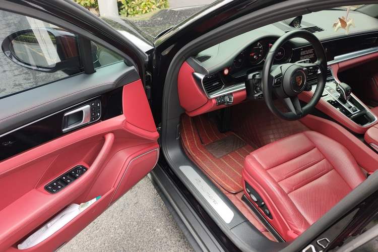 Used Porsche Panamera 2022 Panamera 2.9T Driver Seat