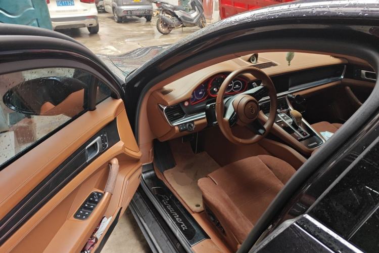 Used Porsche Panamera 2022 Panamera 4 E-Hybrid Platinum Edition 2.9T Driver Seat