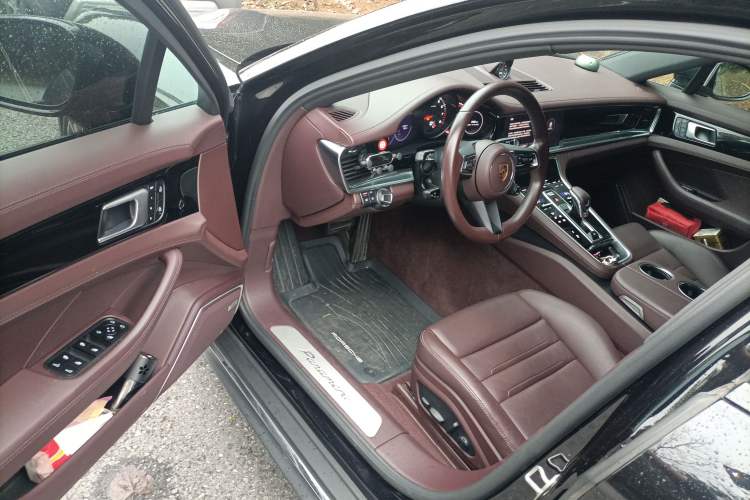 Used Porsche Panamera 2022 Panamera Executive Long Wheelbase 2.9T Driver Seat