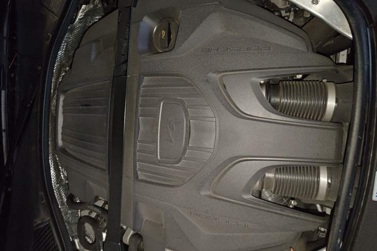 Used Porsche Panamera 2022 Panamera 2.9T Engine Bay