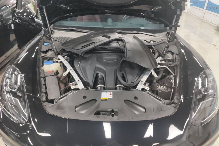 Used Porsche Panamera 2022 Panamera 2.9T Engine Bay