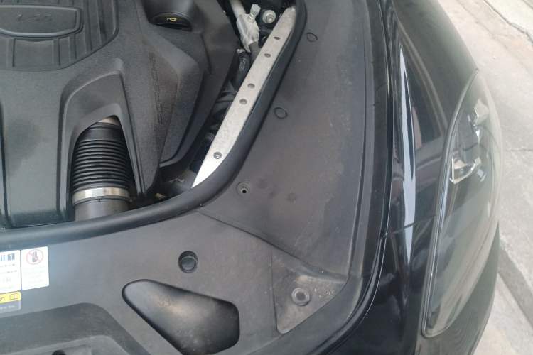 Used Porsche Panamera 2022 Panamera 2.9T Engine Bay Left