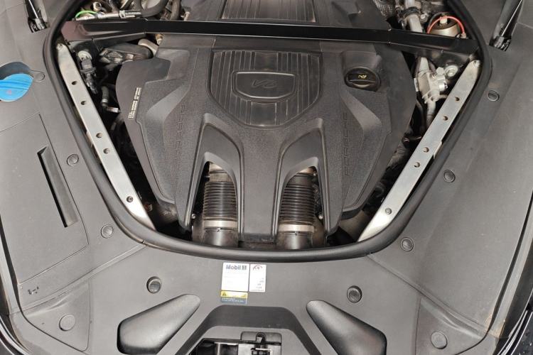 Used Porsche Panamera 2022 Panamera 4 E-Hybrid Platinum Edition 2.9T Engine Bay