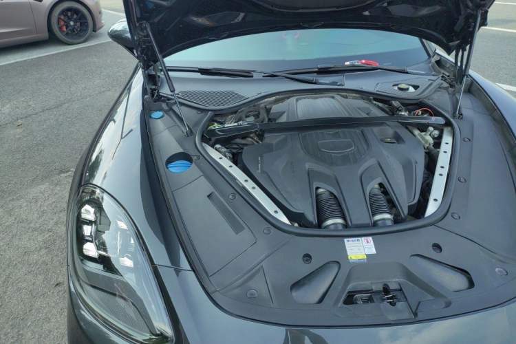 Used Porsche Panamera 2022 Panamera 2.9T Engine Bay Right