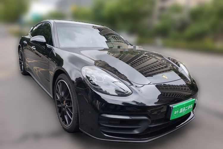 Used Porsche Panamera 2022 Panamera 2.9T Front Right 45 Deg