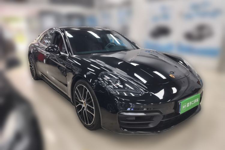 Used Porsche Panamera 2022 Panamera 2.9T Front Right 45 Deg