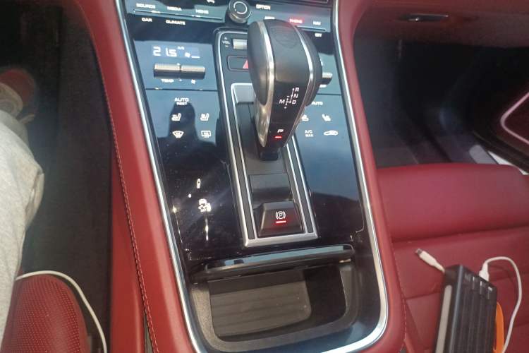 Used Porsche Panamera 2022 Panamera 2.9T Gear Lever