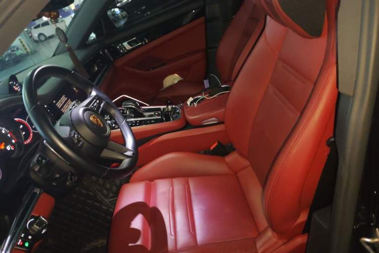 Used Porsche Panamera 2022 Panamera 4 Executive Long Wheelbase 2.9T Left Front Seat
