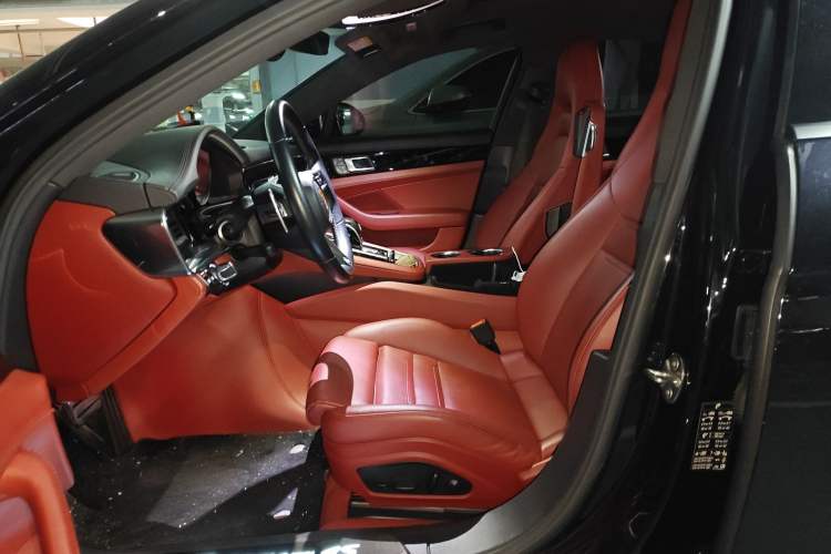 Used Porsche Panamera 2022 Panamera 2.9T Left Front Seat