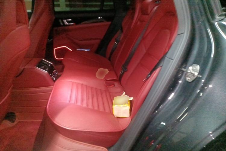 Used Porsche Panamera 2022 Panamera 4S 2.9T Left Rear Seat