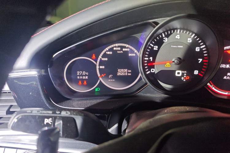 Used Porsche Panamera 2022 Panamera Executive Long Wheelbase 2.9T Odometer Close Up