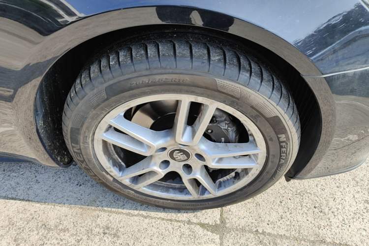 Used Porsche Panamera 2022 Panamera 4 Executive Long Wheelbase 2.9T Right Front Wheel Hub