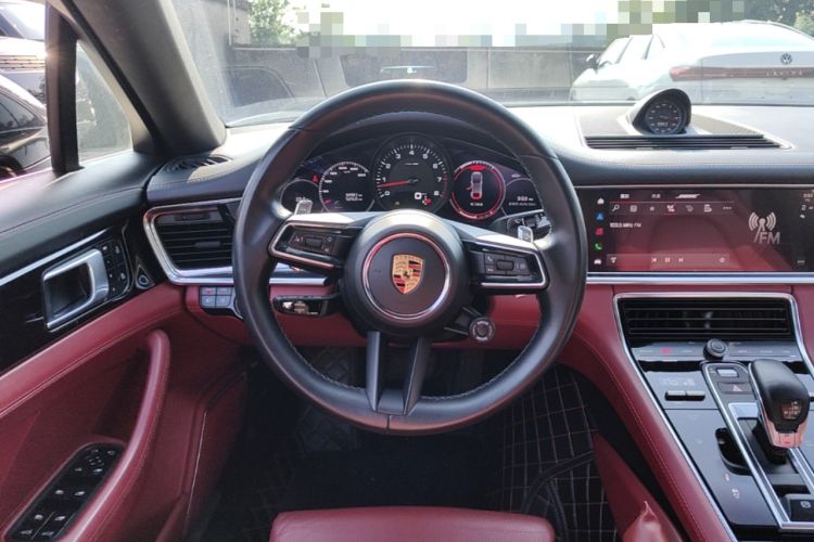 Used Porsche Panamera 2022 Panamera 4 Executive Long Wheelbase 2.9T Steering Wheel
