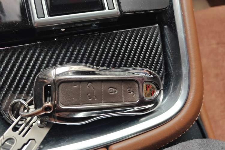 Used Porsche Panamera 2022 Panamera 4 E-Hybrid Platinum Edition 2.9T Vehicle Key