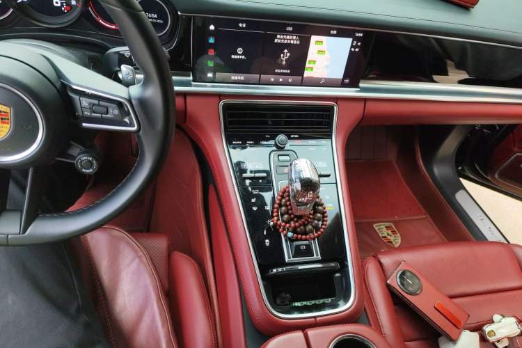 Used Porsche Panamera 2022 Panamera Executive Long Wheelbase Platinum Edition 2.9T Audio And AC Panel