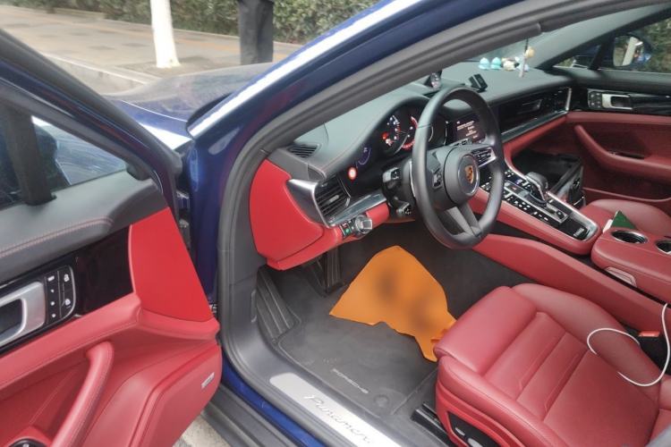 Used Porsche Panamera 2022 Panamera 2.9T Platinum Edition Driver Seat