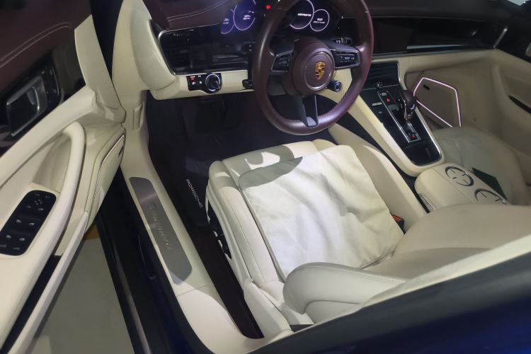 Used Porsche Panamera 2022 Panamera Executive Long Wheelbase 2.9T Driver Seat