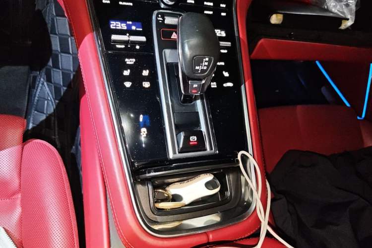 Used Porsche Panamera 2022 Panamera 2.9T Gear Lever