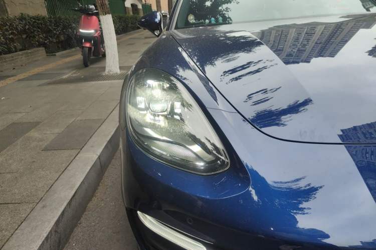 Used Porsche Panamera 2022 Panamera 2.9T Platinum Edition Right Front Headlight
